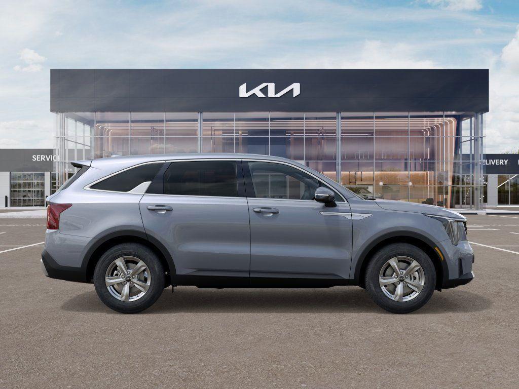 new 2025 Kia Sorento car, priced at $28,301
