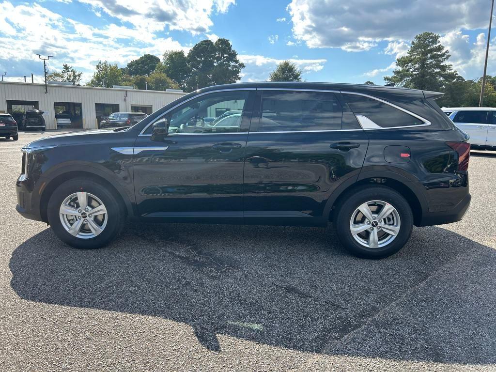 new 2026 Kia Sorento car, priced at $30,682