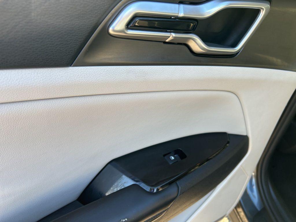 used 2023 Kia Sportage car, priced at $22,128