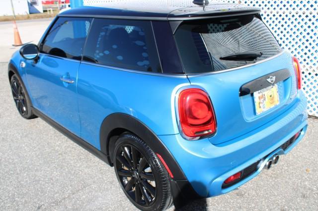 used 2016 MINI Hardtop car, priced at $13,688