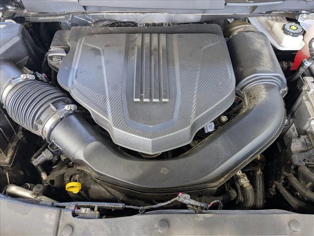 used 2024 Chevrolet Traverse car, priced at $29,998