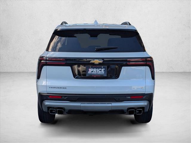 used 2024 Chevrolet Traverse car, priced at $28,898