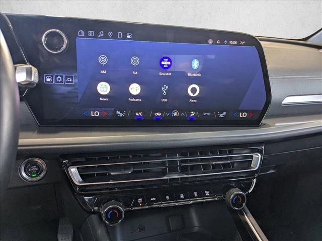 used 2024 Chevrolet Traverse car, priced at $30,687