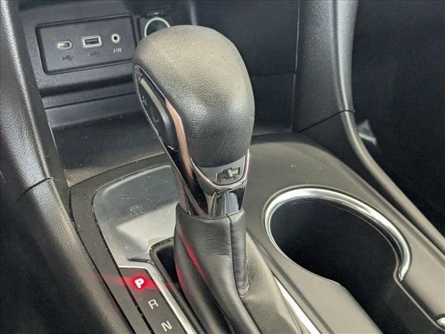 used 2022 Chevrolet Equinox car, priced at $15,292