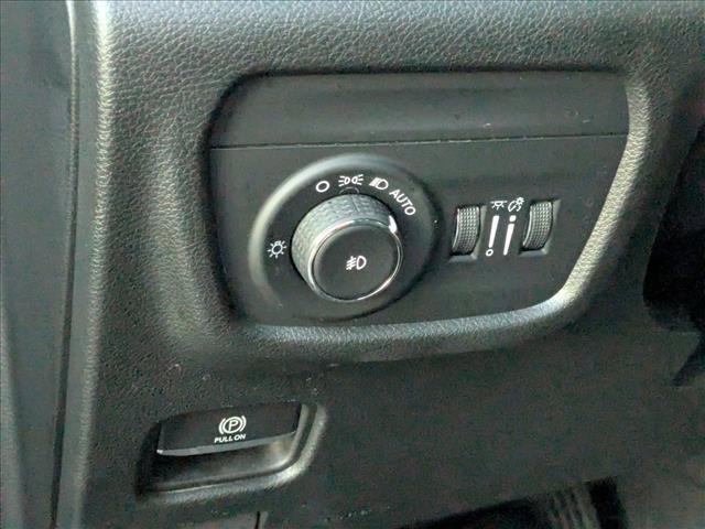 used 2022 Jeep Grand Cherokee car, priced at $22,985