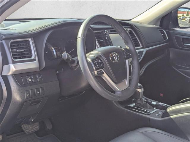 used 2015 Toyota Highlander car, priced at $21,698