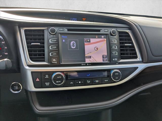 used 2015 Toyota Highlander car, priced at $21,698