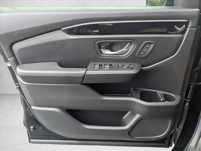 used 2025 Honda Pilot car, priced at $42,485