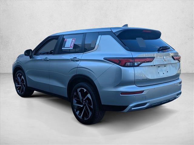used 2024 Mitsubishi Outlander car, priced at $20,299