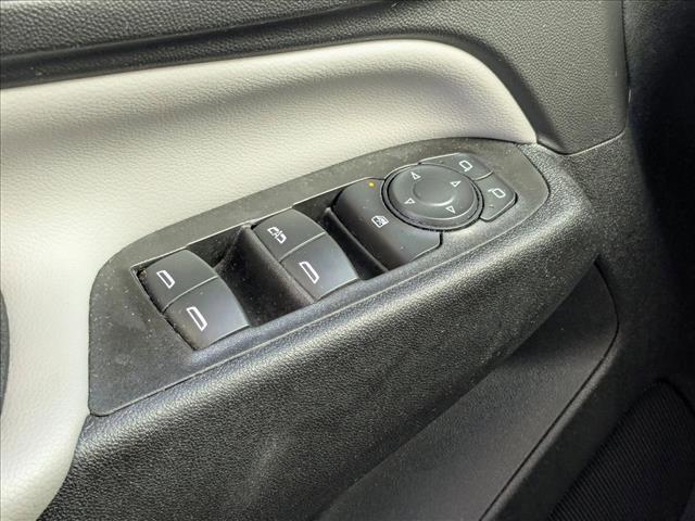 used 2022 Chevrolet Equinox car, priced at $17,498