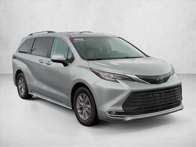 used 2023 Toyota Sienna car, priced at $34,495