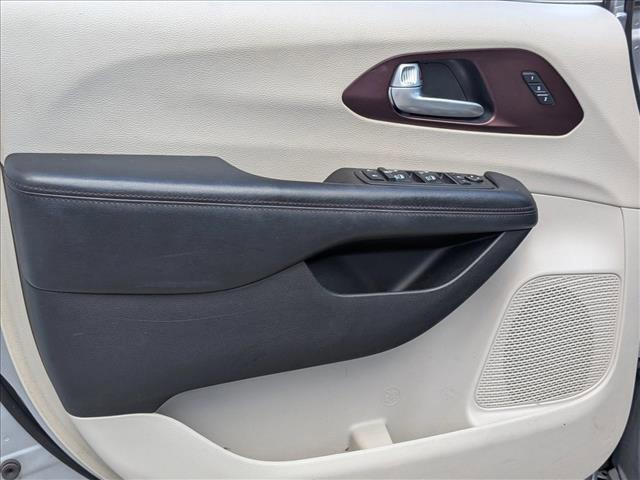 used 2019 Chrysler Pacifica car, priced at $13,698