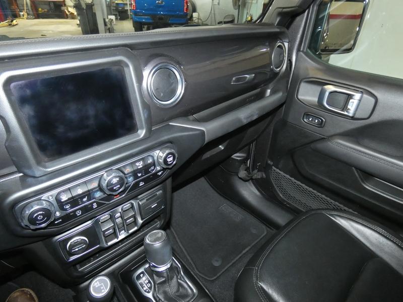 used 2022 Jeep Wrangler Unlimited car, priced at $30,950