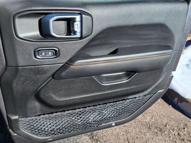 used 2023 Jeep Gladiator car, priced at $37,211