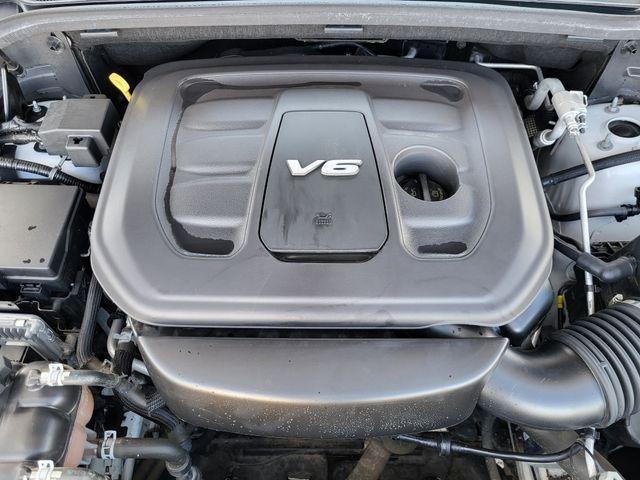 used 2017 Jeep Grand Cherokee car, priced at $16,542