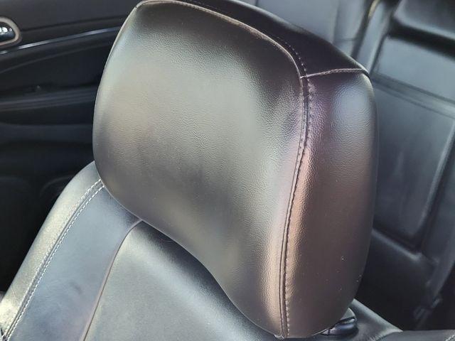 used 2017 Jeep Grand Cherokee car, priced at $16,542