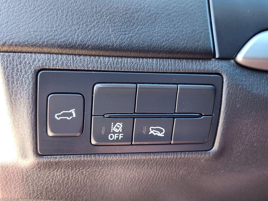 used 2023 Mazda CX-9 car, priced at $28,798