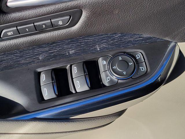 used 2023 Cadillac XT4 car, priced at $23,587