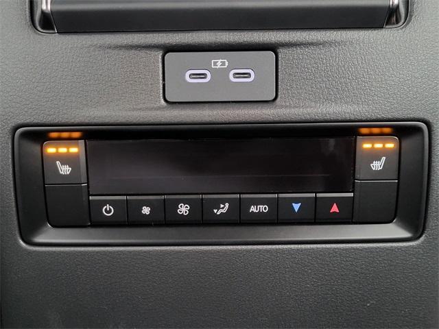 new 2025 Mazda CX-70 car, priced at $48,268