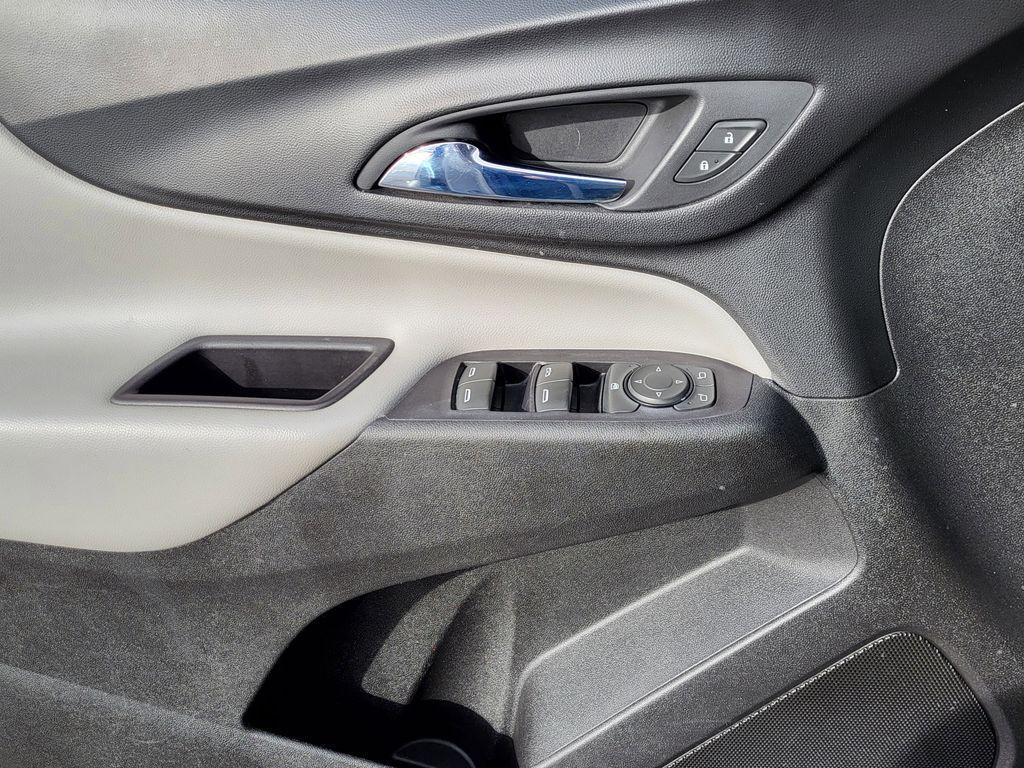 used 2018 Chevrolet Equinox car, priced at $10,492