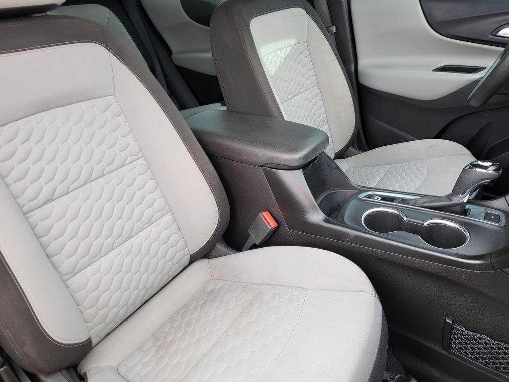 used 2018 Chevrolet Equinox car, priced at $10,492