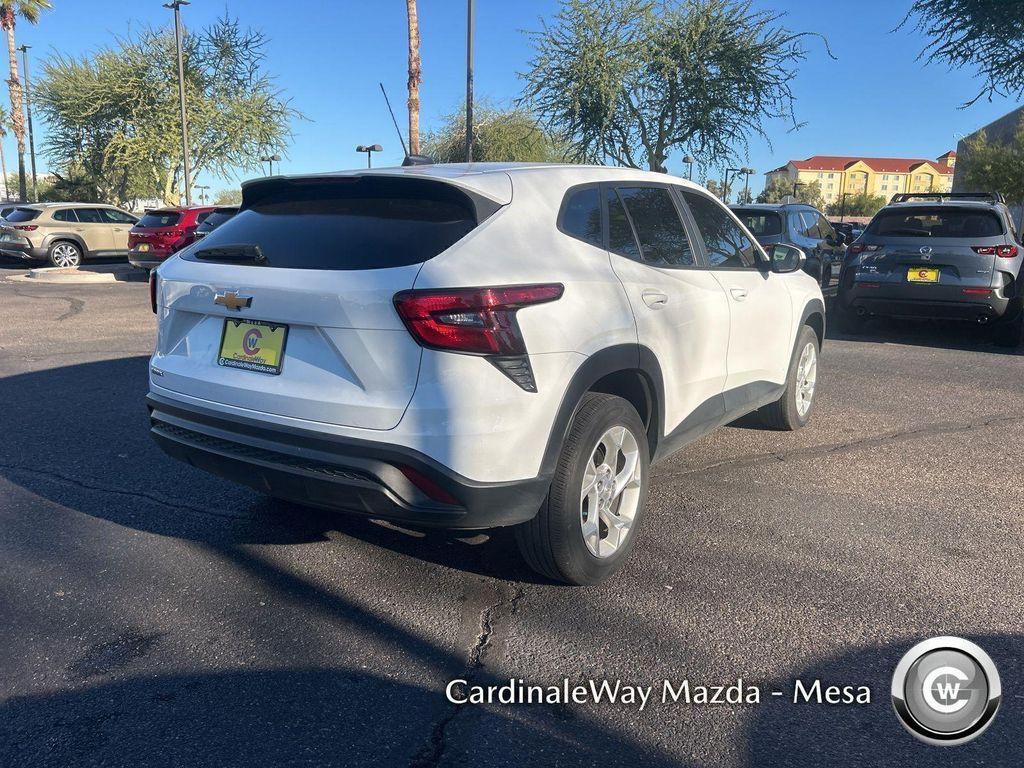 used 2024 Chevrolet Trax car, priced at $18,999