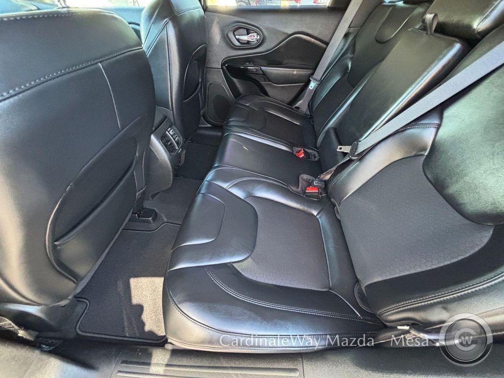 used 2020 Jeep Cherokee car, priced at $16,404