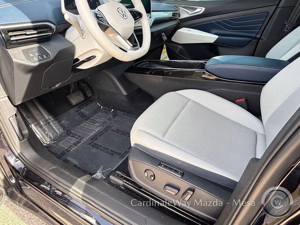 used 2023 Volkswagen ID.4 car, priced at $18,465