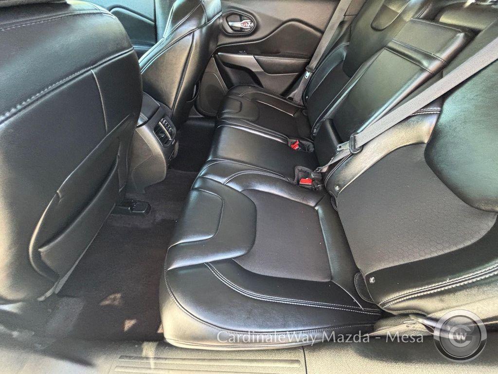 used 2019 Jeep Cherokee car, priced at $14,794