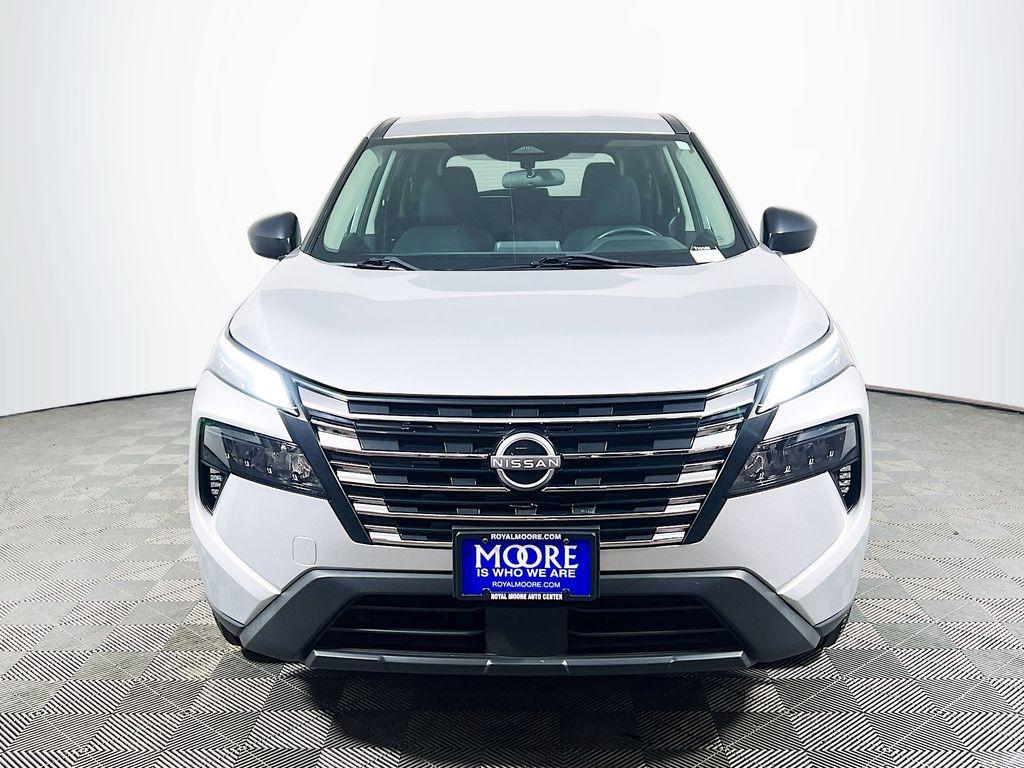 used 2024 Nissan Rogue car, priced at $18,900