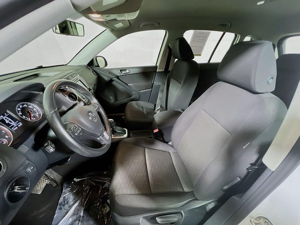 used 2017 Volkswagen Tiguan Limited car, priced at $10,400
