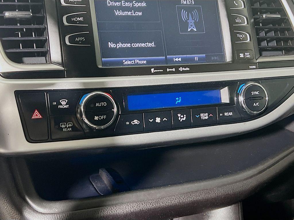 used 2019 Toyota Highlander car, priced at $26,900