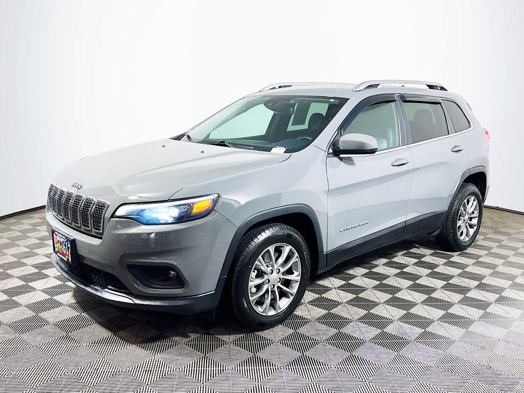 used 2020 Jeep Cherokee car, priced at $15,900