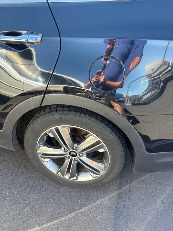 used 2013 Hyundai Santa Fe car, priced at $9,700
