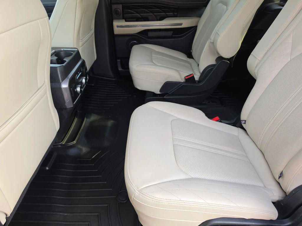 used 2018 Ford Expedition car, priced at $16,987