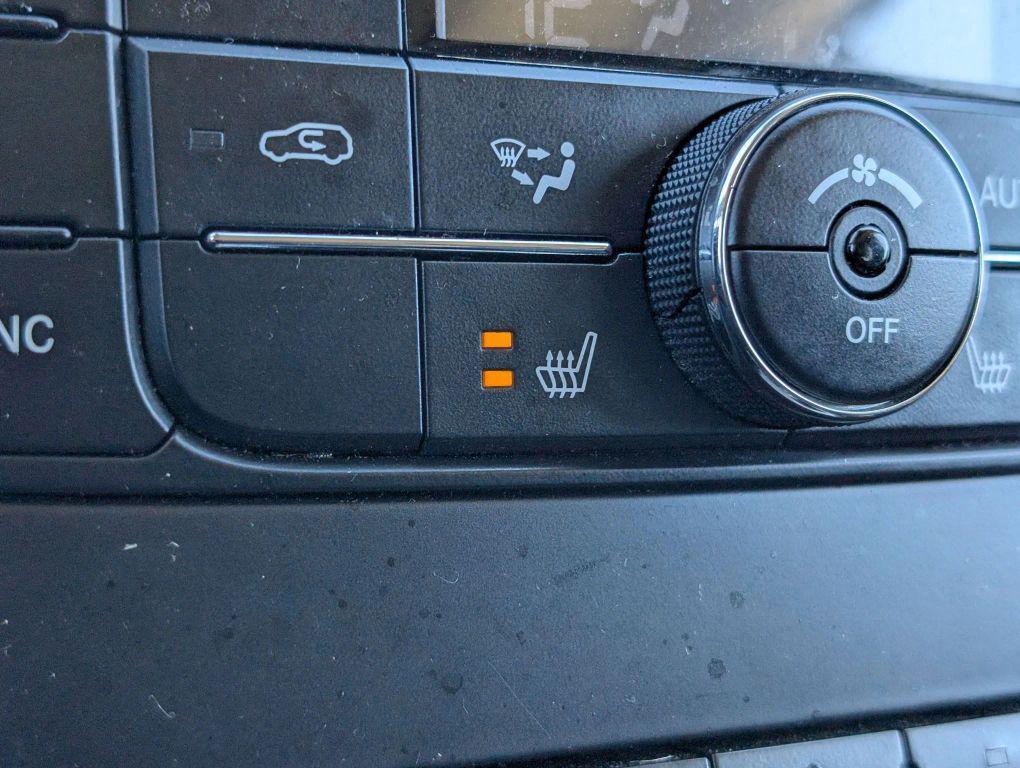 used 2013 Jeep Grand Cherokee car, priced at $10,297