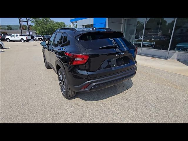 new 2025 Chevrolet Trax car, priced at $25,895