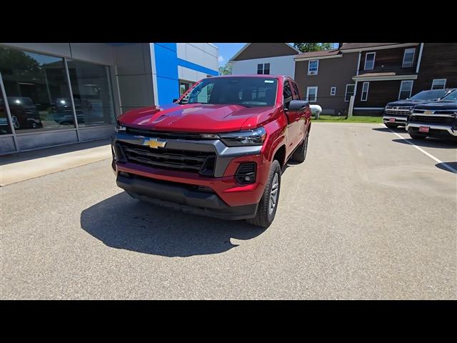 new 2025 Chevrolet Colorado car, priced at $42,595