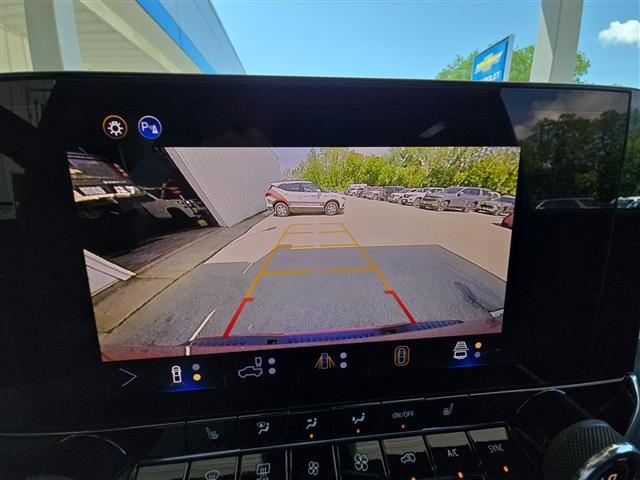 new 2025 Chevrolet Colorado car, priced at $42,595