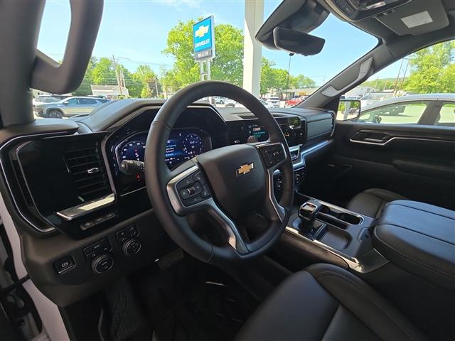 used 2025 Chevrolet Silverado 1500 car, priced at $59,995