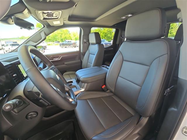 used 2025 Chevrolet Silverado 1500 car, priced at $59,995