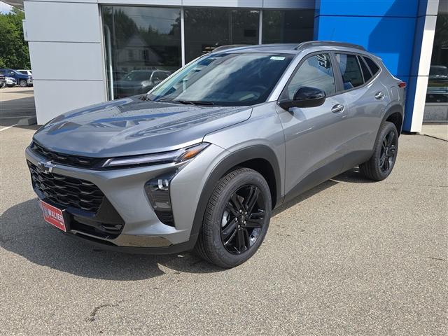 new 2025 Chevrolet Trax car, priced at $25,895