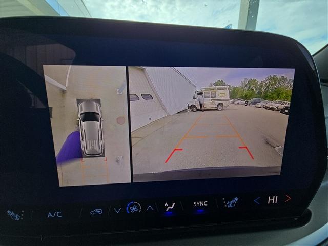 new 2026 Chevrolet Traverse car, priced at $46,920