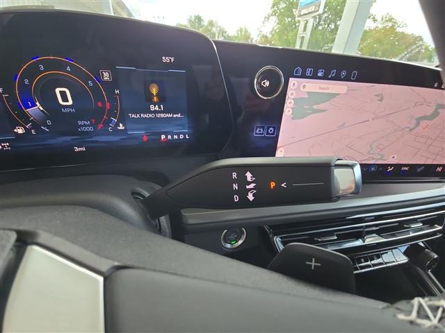 new 2026 Chevrolet Traverse car, priced at $46,920