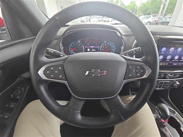 used 2023 Chevrolet Traverse car, priced at $28,983
