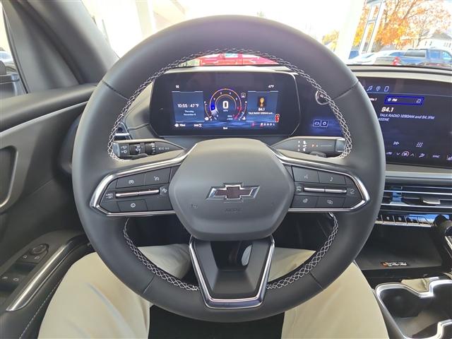 new 2026 Chevrolet Traverse car, priced at $47,980