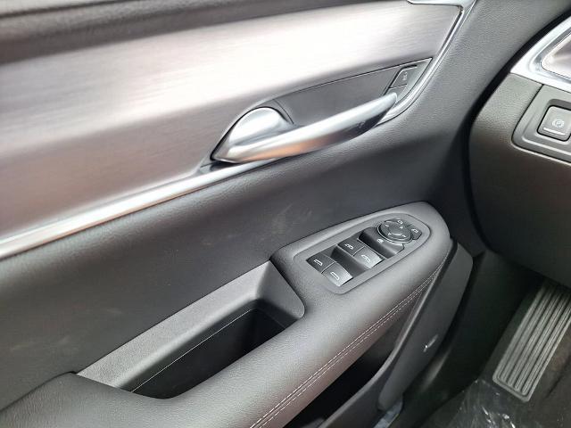 new 2026 Cadillac XT5 car, priced at $46,445