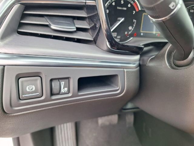 new 2026 Cadillac XT5 car, priced at $46,445