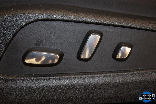 used 2025 Cadillac XT5 car, priced at $39,990