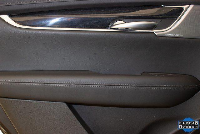 used 2025 Cadillac XT5 car, priced at $39,990